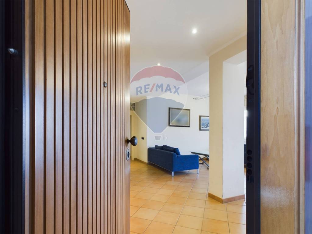 appartamento in vendita a Roma in zona Appio Latino