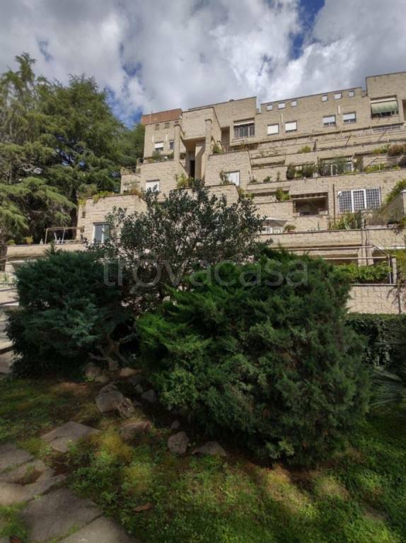 appartamento in vendita a Roma in zona EUR