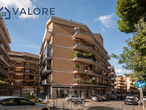 ufficio in vendita a Roma in zona Monte Sacro/Talenti