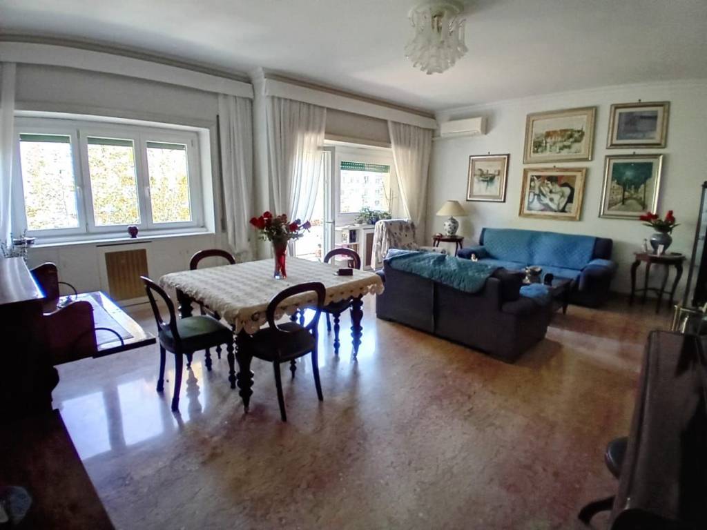 casa indipendente in vendita a Roma in zona Trieste