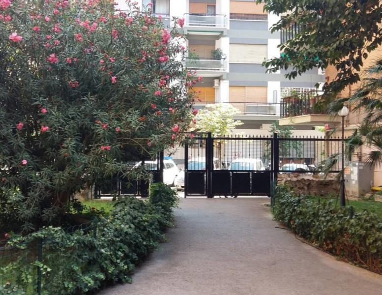 appartamento in vendita a Roma in zona Nomentano