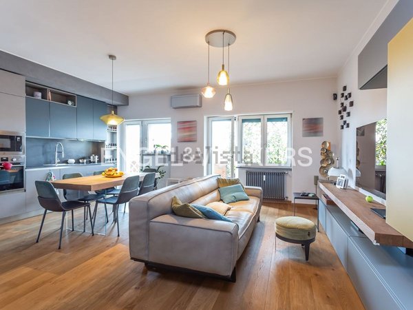 appartamento in vendita a Roma in zona Appio Latino
