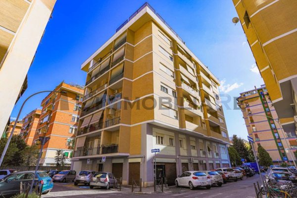 appartamento in vendita a Roma in zona Portuense