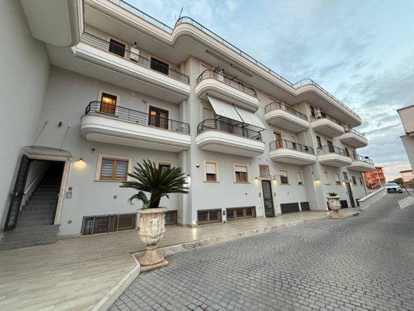 appartamento in vendita a Roma in zona Borghesiana