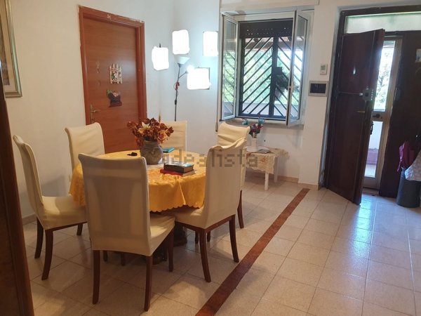 appartamento in vendita a Roma in zona Giuliano Dalmata