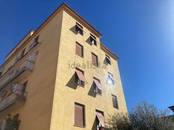 appartamento in vendita a Roma in zona Torre Maura