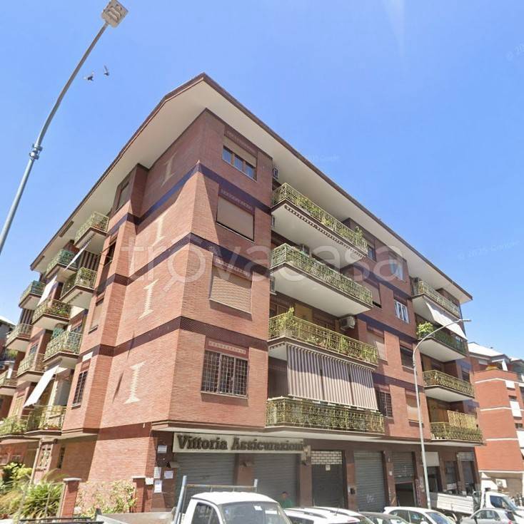 appartamento in vendita a Roma in zona Gianicolense