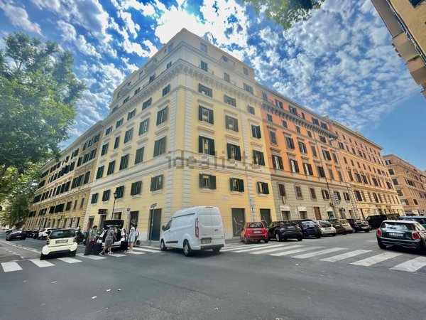 appartamento in vendita a Roma in zona Rione Prati