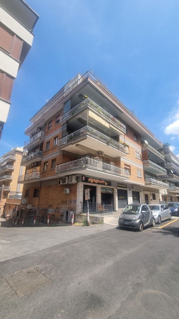 appartamento in vendita a Roma in zona Primavalle