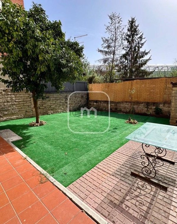 appartamento in vendita a Roma in zona Torre Angela