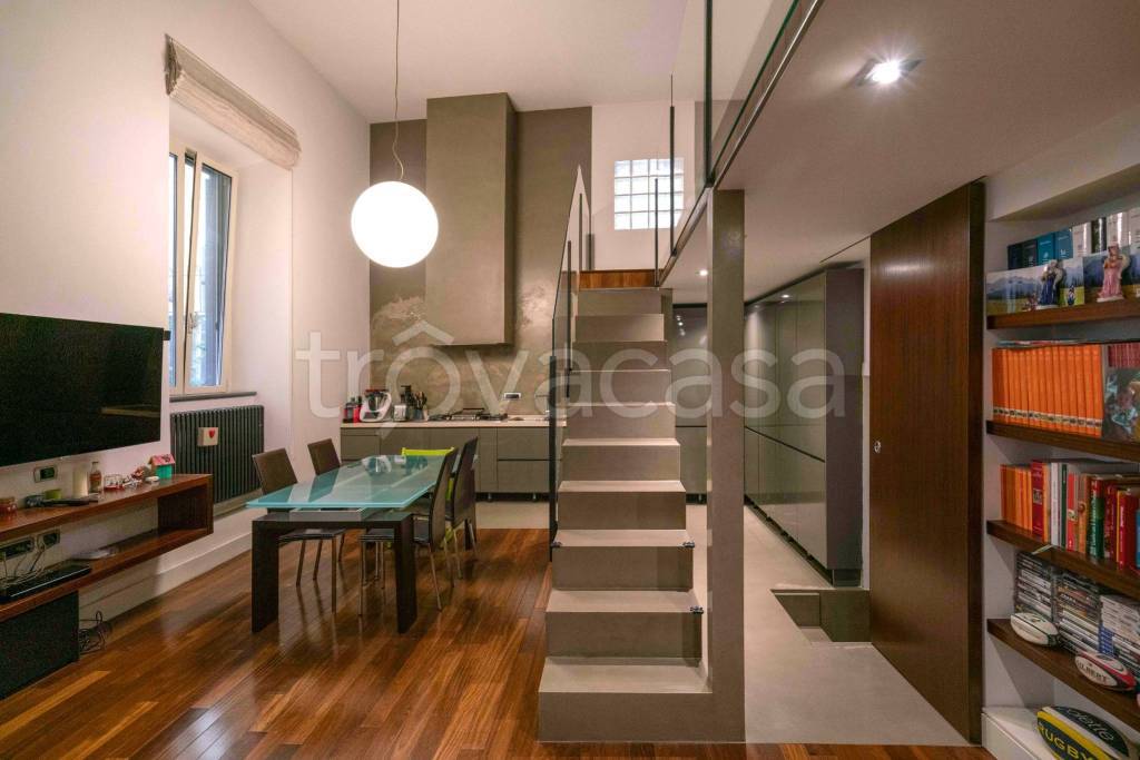 appartamento in vendita a Roma in zona Esquilino