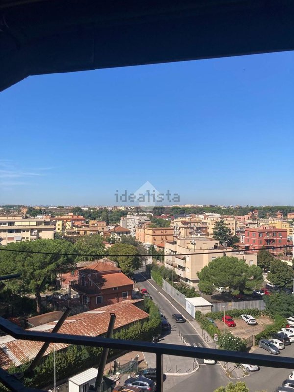 appartamento in vendita a Roma in zona Tuscolano