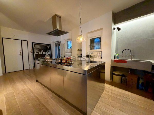 appartamento in vendita a Roma in zona Portuense