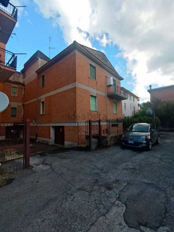 appartamento in vendita a Roma in zona Labaro