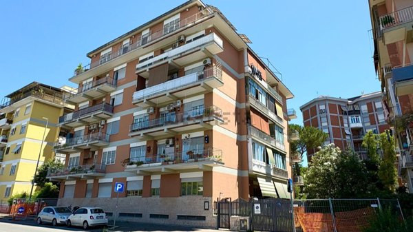 appartamento in vendita a Roma in zona San Basilio