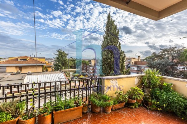 appartamento in vendita a Roma in zona Salario