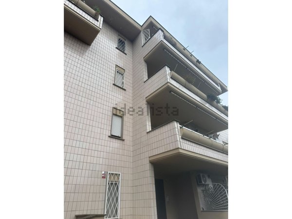 appartamento in vendita a Roma in zona Tor di Quinto