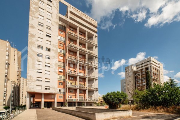 appartamento in vendita a Roma in zona Ardeatino