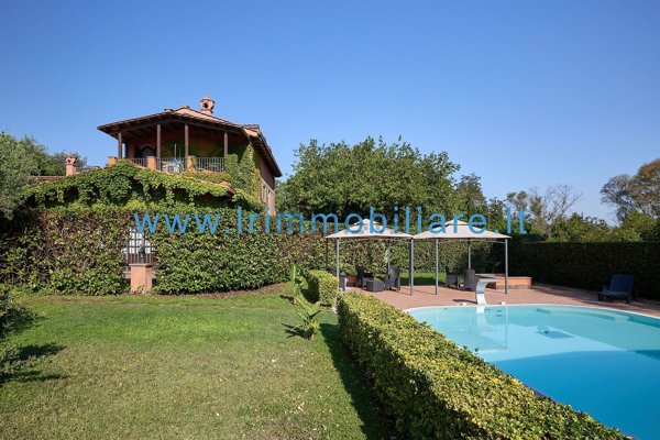 casa indipendente in vendita a Roma in zona Mostacciano