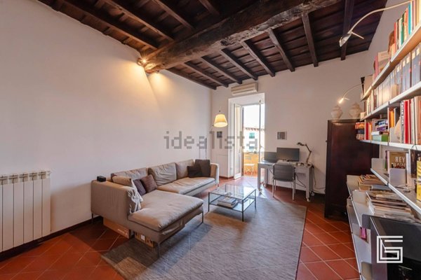 appartamento in vendita a Roma in zona Trastevere