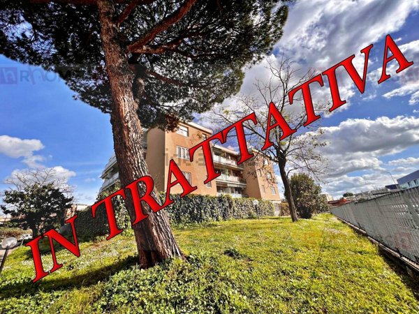 appartamento in vendita a Roma in zona Torre Maura