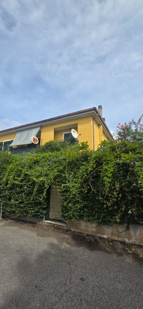 appartamento in vendita a Roma in zona Infernetto