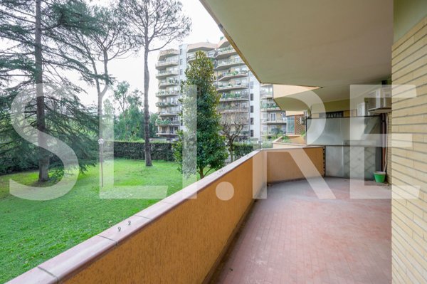 appartamento in vendita a Roma in zona EUR
