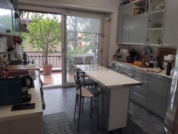 appartamento in vendita a Roma in zona Torrino