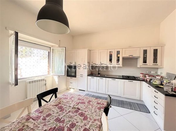 appartamento in vendita a Roma in zona Corviale