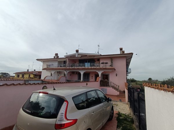 appartamento in vendita a Roma in zona Trigoria