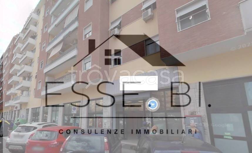 appartamento in vendita a Roma in zona Prenestino-Labicano