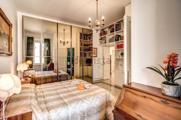 appartamento in vendita a Roma in zona Appio Latino