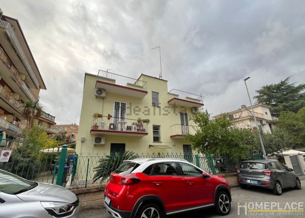 appartamento in vendita a Roma in zona Torre Maura