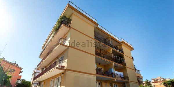appartamento in vendita a Roma in zona Acilia