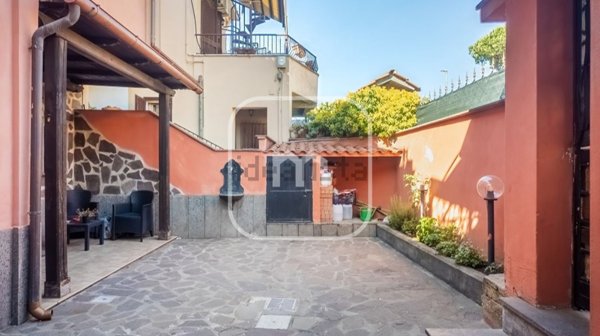 appartamento in vendita a Roma in zona Borghesiana