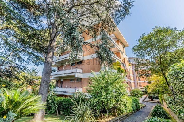 appartamento in vendita a Roma in zona Gianicolense