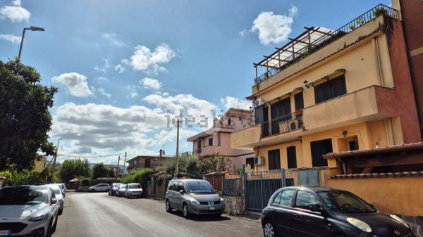 appartamento in vendita a Roma in zona Torre Gaia