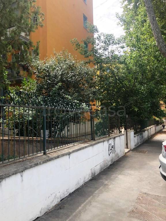 appartamento in vendita a Roma in zona Monte Sacro/Talenti