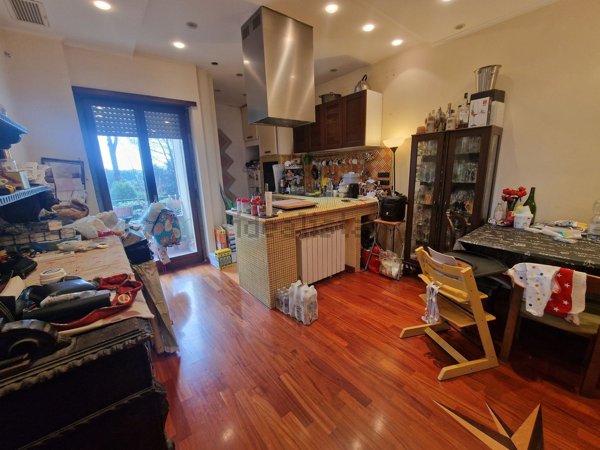 appartamento in vendita a Roma in zona Selva Candida