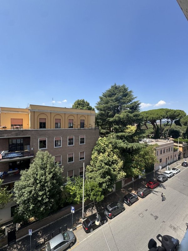 appartamento in vendita a Roma in zona Pinciano