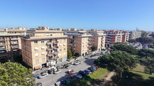 appartamento in vendita a Roma in zona Ostia