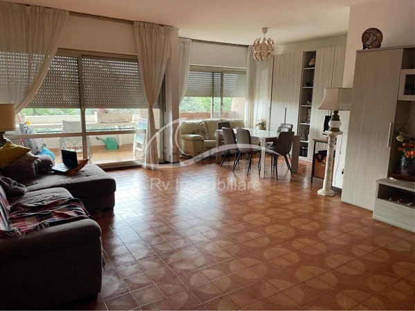 appartamento in vendita a Roma in zona Giuliano Dalmata