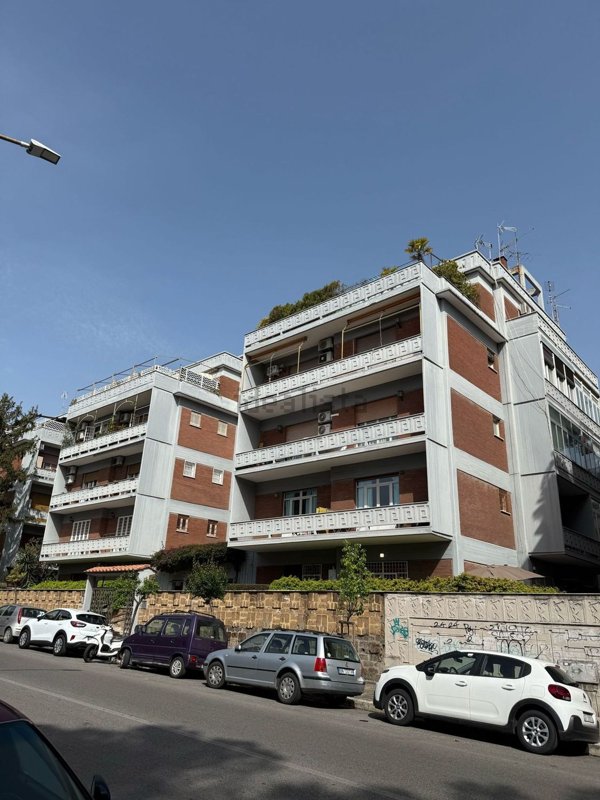 appartamento in vendita a Roma in zona Aurelio