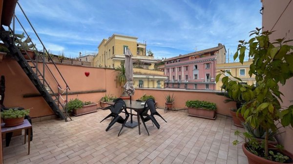 appartamento in vendita a Roma in zona Rione Borgo