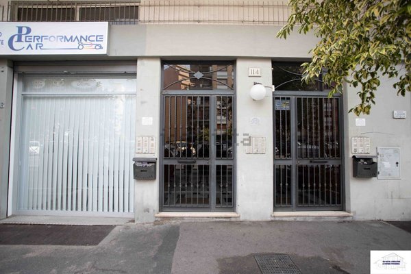 appartamento in vendita a Roma in zona Tuscolano