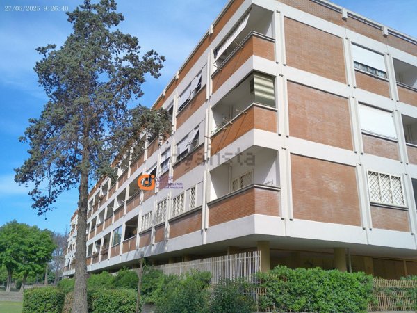 appartamento in vendita a Roma in zona Spinaceto