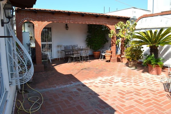 appartamento in vendita a Roma in zona Ardeatino