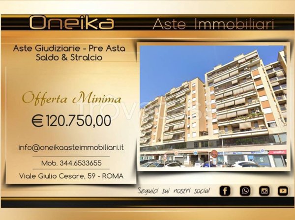 appartamento in vendita a Roma in zona Cinecittà