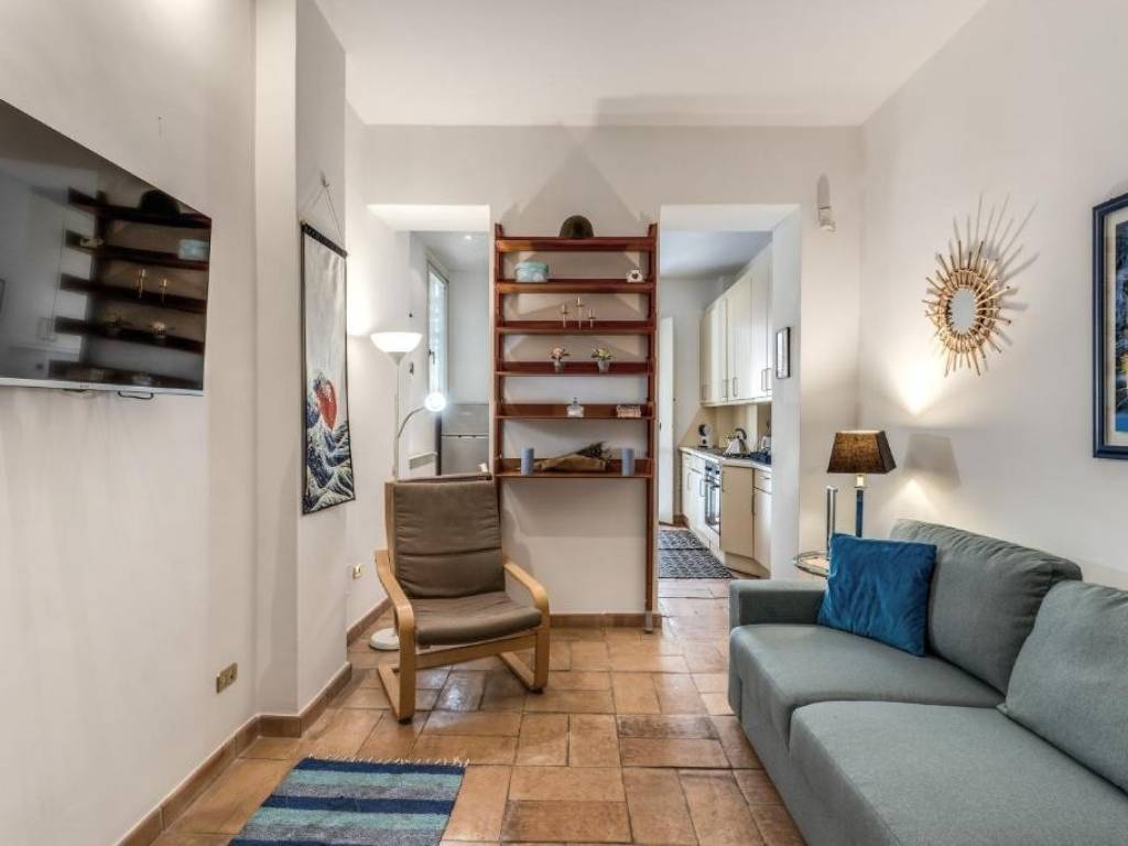 appartamento in vendita a Roma in zona Rione Monti/Campitelli