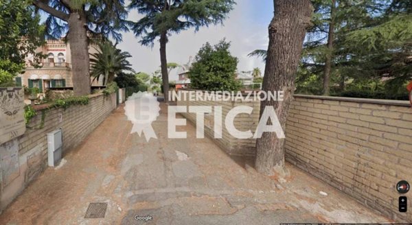 appartamento in vendita a Roma in zona Gianicolense